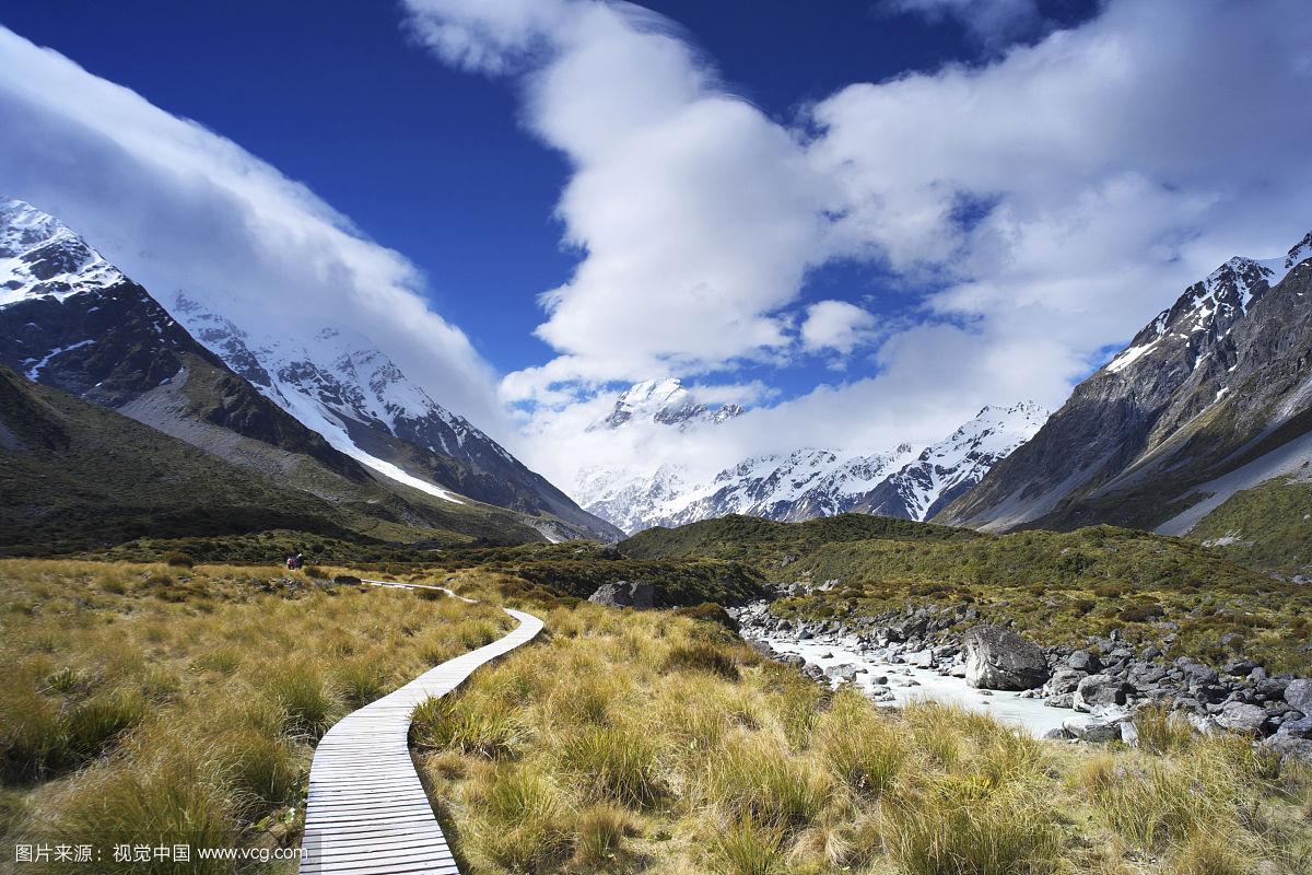 如何进行实验室信息管理系统的多语言支持？